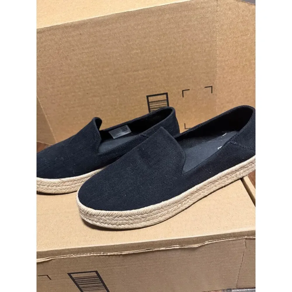 Tom’s toms black